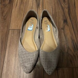 Time and Tru Women's Taupe Perforated Loafers